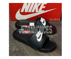 claquette nike origine