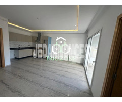 A louer appartement S+1 haut standing jamais habité près de clinique Soukra ✅avec place de parking s