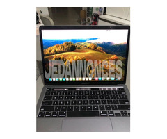 MacBook Pro m2  2022