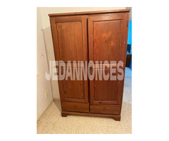 armoire en bois