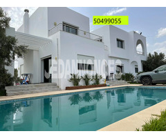 vendre à Hammamet une villa S+5