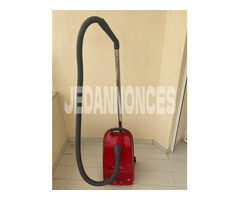 Aspirateur Moulinex importé