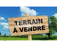 a Vendre un terrain à Ennasr 2