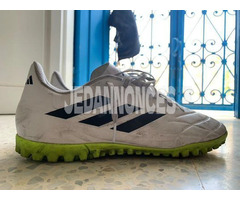 Demi crampons Adidas COPA Pure.4 TF tres bon etat