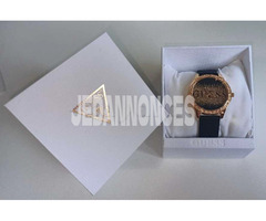 Montre GUESS neuve pour femmes