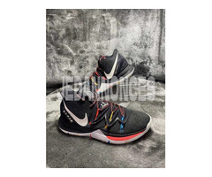 kyrie 5 (Freinds)