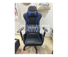 chaise gamer ( gaming ) bleu et noir