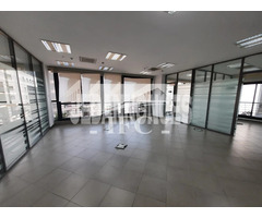 Bureau en 5 espaces - 163m²- Lac 2- IFCL2161