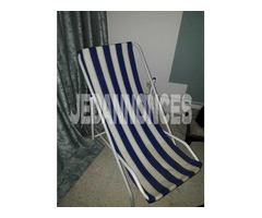 chaise longue