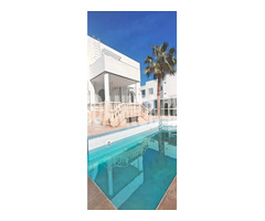 Vente belle villa avec piscine la marsa