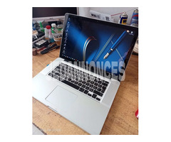 MacBook Pro avec Windows 10