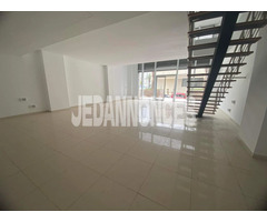 A louer un local commercial 270 m² a Med5.