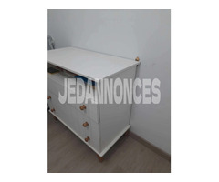 Commode+ lit m3ah jaraya