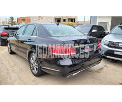 Mercedes E180 Essence 2015