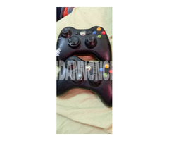 offre : 2 manette Xbox 360 sans fil avec 8 cd avec kinect