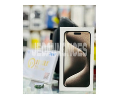 IPHONE 15 et 15 Pro Et 15 Pro Max Disponible Chez Omar phone