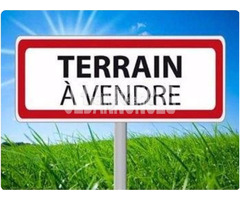 A vendre un lot de terrain 1036m² vocation R+2